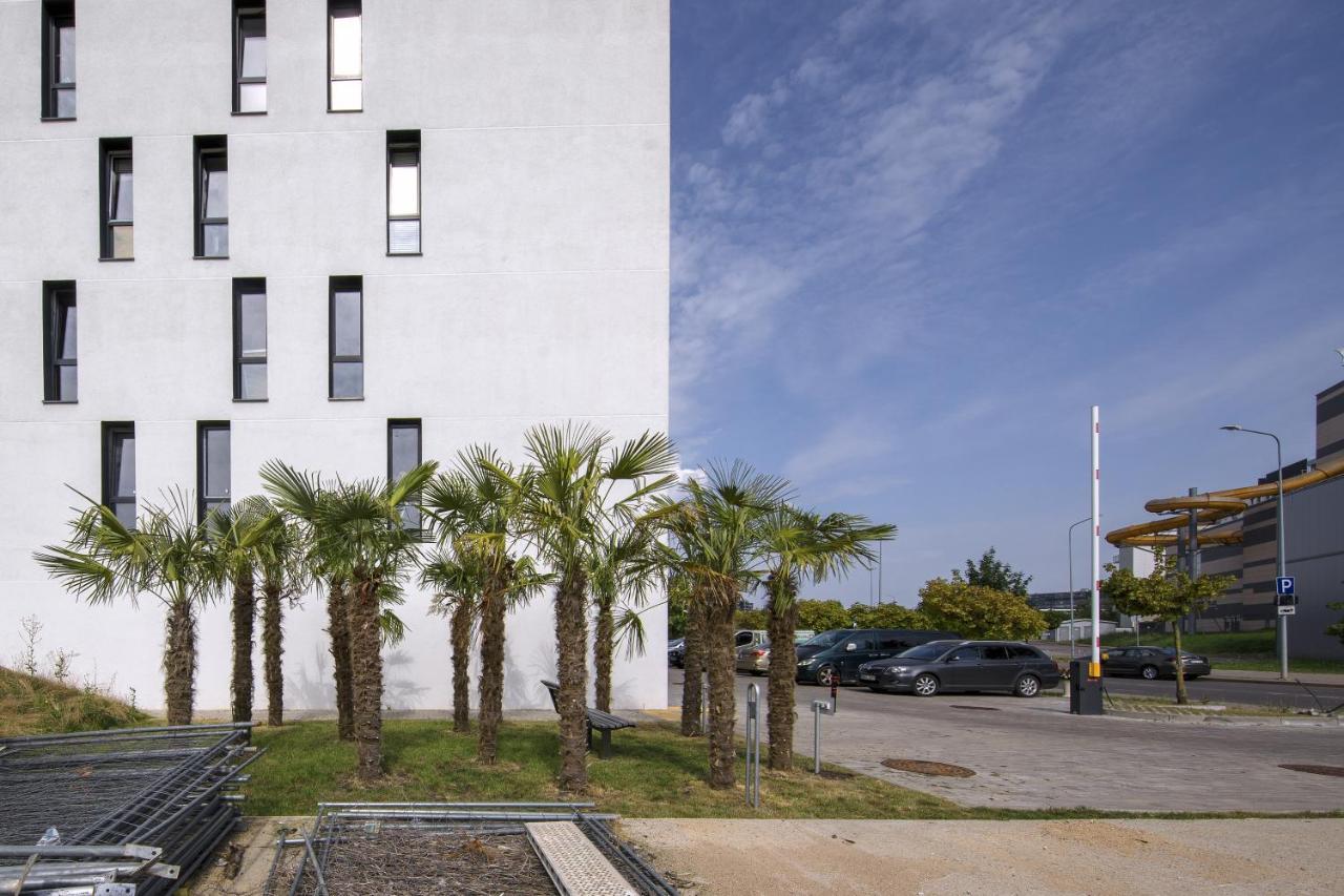 Urban Jungle Apartments By Reside Baltic VNO Extérieur photo